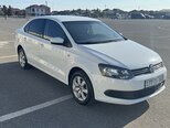 Volkswagen Polo-3