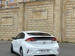 Hyundai IONIQ-21