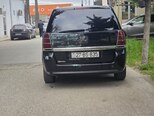 Opel Zafira-4
