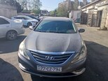 Hyundai Sonata-4