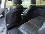 Kia Sorento-16