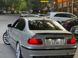 BMW 320-2