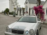 Mercedes E 220-5