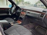 Mercedes E 220-4
