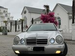 Mercedes E 220-10