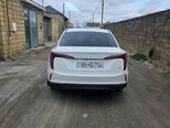 Hongqi E-QM5-2