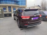 Kia Sorento-13