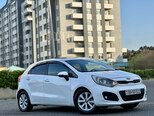 Kia Rio-3