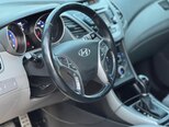 Hyundai Elantra-13