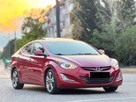 Hyundai Elantra-9