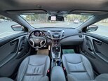 Hyundai Elantra-19
