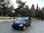 Opel Zafira-1