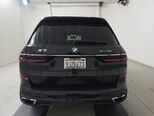 BMW X7-6