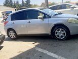 Nissan Tiida-6