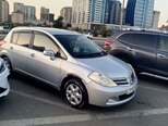 Nissan Tiida-2