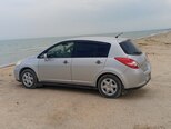 Nissan Tiida-7
