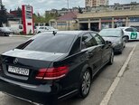 Mercedes E 220-5