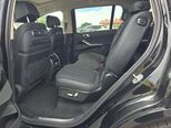 BMW X7-9