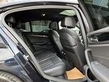 BMW 530e-10