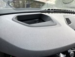 BMW 530e-16