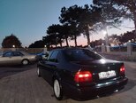 BMW 528-2