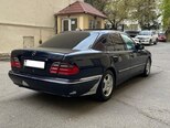 Mercedes E 240-6