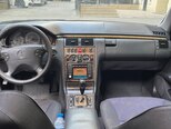 Mercedes E 240-8