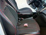 Hyundai Accent-14