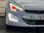 Hyundai Elantra-7