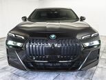 BMW i7 M70-1