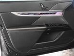 BMW i7 M70-18