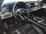 BMW i7 M70-17