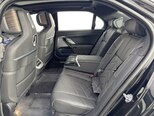 BMW i7-23