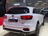 Kia Sorento-13