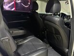 Kia Sorento-18