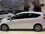 Toyota Prius V-5