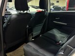 Toyota Prius V-13