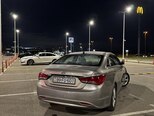 Hyundai Sonata-3