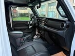 Jeep Wrangler-16