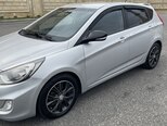 Hyundai Accent-2