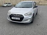Hyundai Accent-1