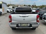 Mitsubishi L200-5