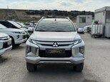 Mitsubishi L200-2