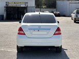 Nissan Tiida-6