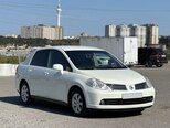 Nissan Tiida-2