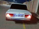 LADA (VAZ) 2107-2