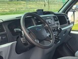 Ford Transit-11
