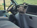 Ford Transit-13