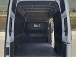 Ford Transit-10