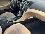 Hyundai Sonata-6